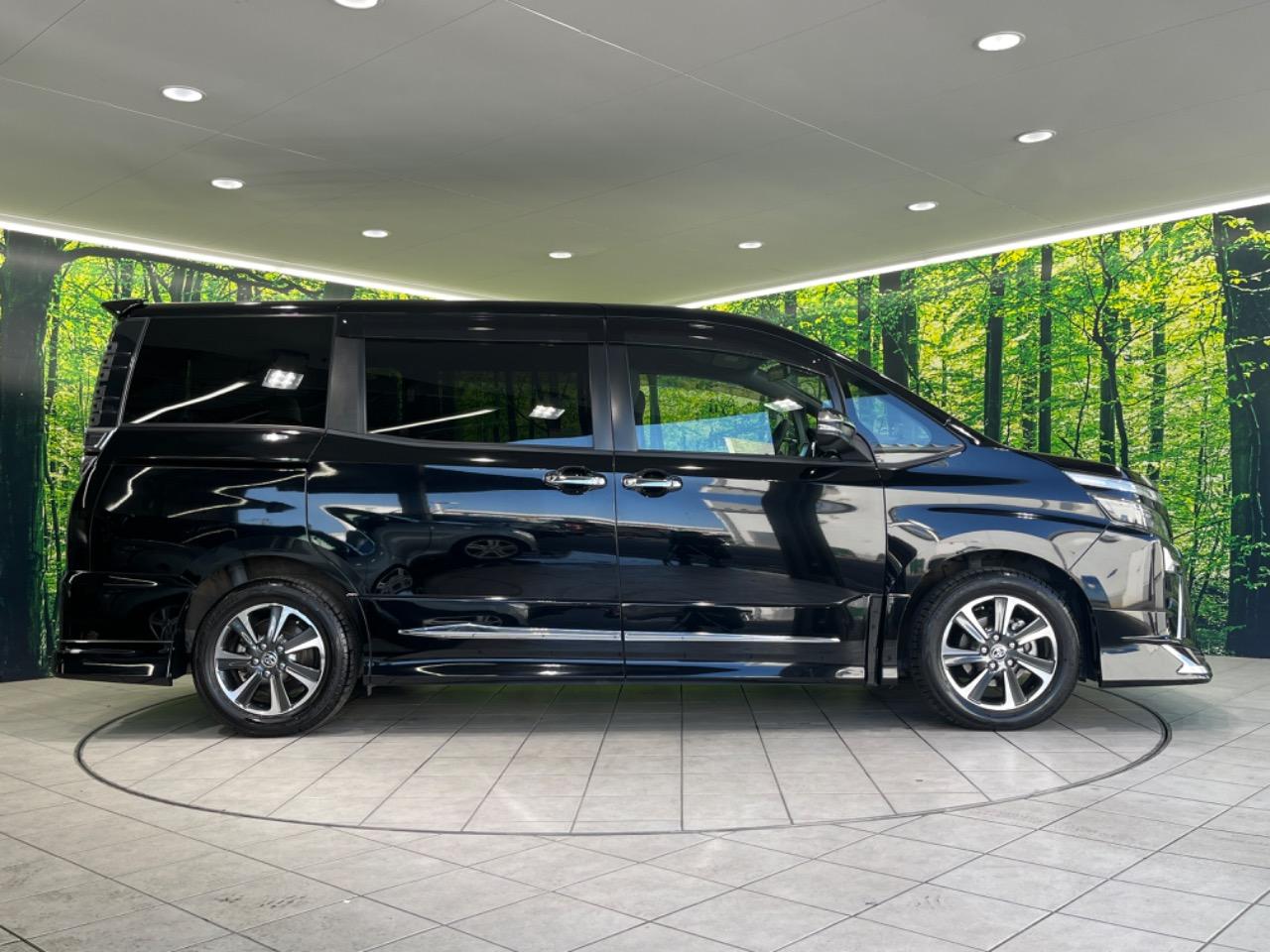 2019 TOYOTA VOXY | YAMAGIN CORPORATION