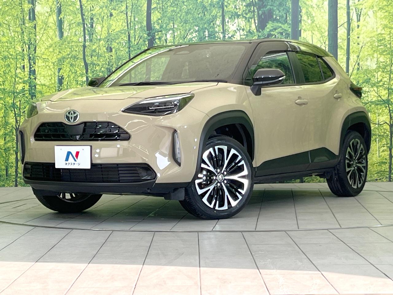 YARIS CROSS