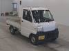 It is a picture of the white mitsubishi minicab in 1999,Sub Photo 0 Stock No.Y013704