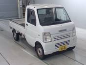 It is a picture of the white suzuki carry  in 2006,First Photo Stock No.Y014581