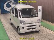 It is a picture of the white daihatsu hijet  in 2006,First Photo Stock No.Y014582