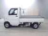 It is a picture of the white suzuki carry truck in 2010,Sub Photo 3 Stock No.Y015394