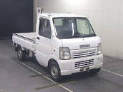 It is a picture of the white suzuki carry  in 2006,First Photo Stock No.Y015419