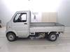 It is a picture of the silver suzuki carry  truck in 2004,Sub Photo 3 Stock No.Y016706