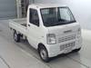 It is a picture of the white suzuki carry  truck in 2006,Sub Photo 0 Stock No.Y017081