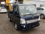 It is a picture of the blue suzuki carry truck in 2017,First Photo Stock No.Y017084