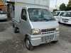 It is a picture of the silver suzuki carry  truck in 2002,Sub Photo 0 Stock No.Y017196