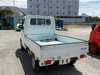 It is a picture of the white suzuki carry truck in 2004,Sub Photo 3 Stock No.Y017527