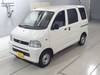 It is a picture of the white daihatsu hijet  in 2004,Sub Photo 4 Stock No.Y017554