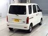 It is a picture of the white daihatsu hijet  in 2004,Sub Photo 5 Stock No.Y017554