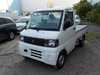 It is a picture of the white mitsubishi minicab truck in 2001,Sub Photo 1 Stock No.Y017611