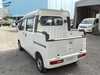It is a picture of the white daihatsu hijet deck van in 2005,Sub Photo 2 Stock No.Y017985