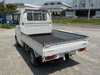 It is a picture of the white mitsubishi minicab truck in 2001,Sub Photo 3 Stock No.Y017992