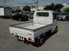 It is a picture of the white suzuki carry truck in 2003,Sub Photo 2 Stock No.Y018267