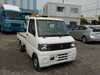 It is a picture of the white mitsubishi minicab truck in 2002,Sub Photo 0 Stock No.Y018300
