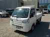 It is a picture of the white daihatsu hijet  dump in 2017,Sub Photo 2 Stock No.Y018306