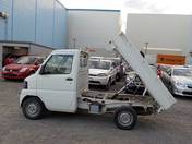 It is a picture of the white mitsubishi minicab dump in 2009,First Photo Stock No.Y018475