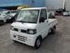 It is a picture of the white nissan clipper truck in 2010,Sub Photo 1 Stock No.Y018606