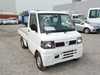 It is a picture of the white nissan clipper truck in 2010,Sub Photo 0 Stock No.Y018606