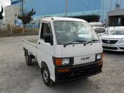 It is a picture of the white daihatsu hijet  truck in 1997,First Photo Stock No.Y020168