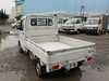It is a picture of the white suzuki carry truck in 2002,Sub Photo 3 Stock No.Y020365
