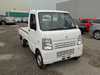 It is a picture of the white suzuki carry truck in 2013,Sub Photo 0 Stock No.Y020637