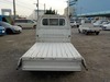 It is a picture of the white suzuki carry truck in 2007,Sub Photo 4 Stock No.Y021016