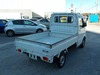 It is a picture of the white suzuki carry truck in 2006,Sub Photo 2 Stock No.Y021348