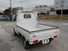 It is a picture of the white suzuki carry truck in 2001,Sub Photo 3 Stock No.Y021505