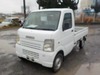 It is a picture of the white suzuki carry truck in 2005,Sub Photo 1 Stock No.Y021586