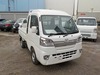 It is a picture of the white daihatsu hijet jumbo in 2017,Sub Photo 0 Stock No.Y021679