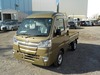 It is a picture of the khaki daihatsu hijet jumbo in 2018,Sub Photo 1 Stock No.Y021799