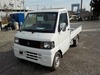 It is a picture of the white mitsubishi minicab truck in 2007,Sub Photo 1 Stock No.Y021817