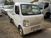 It is a picture of the white suzuki carry truck in 2012,First Photo Stock No.Y021851