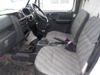 It is a picture of the white suzuki carry truck in 2005,Sub Photo 10 Stock No.Y022207