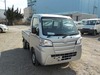 It is a picture of the silver daihatsu hijet dump in 2018,Sub Photo 1 Stock No.Y022230