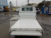 It is a picture of the white suzuki carry truck in 2003,Sub Photo 4 Stock No.Y022432