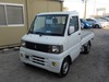 It is a picture of the white mitsubishi minicab  truck in 2003,Sub Photo 1 Stock No.Y022599