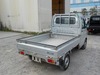 It is a picture of the silver suzuki carry truck in 2002,Sub Photo 2 Stock No.Y022778
