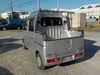 It is a picture of the silver daihatsu hijet  deck van in 2005,Sub Photo 3 Stock No.Y023046
