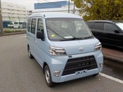 It is a picture of the l blue daihatsu hijet passenger van in 2017,First Photo Stock No.Y023226