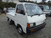 It is a picture of the white daihatsu hijet truck in 1993,First Photo Stock No.Y023323