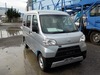It is a picture of the silver daihatsu hijet passenger van in 2019,Sub Photo 0 Stock No.Y023363