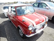 It is a picture of the red 2 rover mini in 1992,First Photo Stock No.Y023365