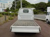 It is a picture of the white suzuki carry truck in 2001,Sub Photo 4 Stock No.Y024220
