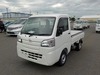 It is a picture of the white daihatsu hijet dump in 2019,Sub Photo 2 Stock No.Y024871