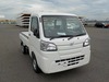 It is a picture of the white daihatsu hijet dump in 2019,Sub Photo 1 Stock No.Y024875