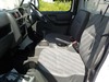 It is a picture of the white suzuki carry truck in 2002,Sub Photo 10 Stock No.Y025067