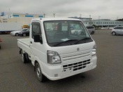 It is a picture of the white suzuki carry truck in 2017,First Photo Stock No.Y026052
