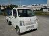 It is a picture of the white suzuki carry truck in 2011,Sub Photo 0 Stock No.Y026176